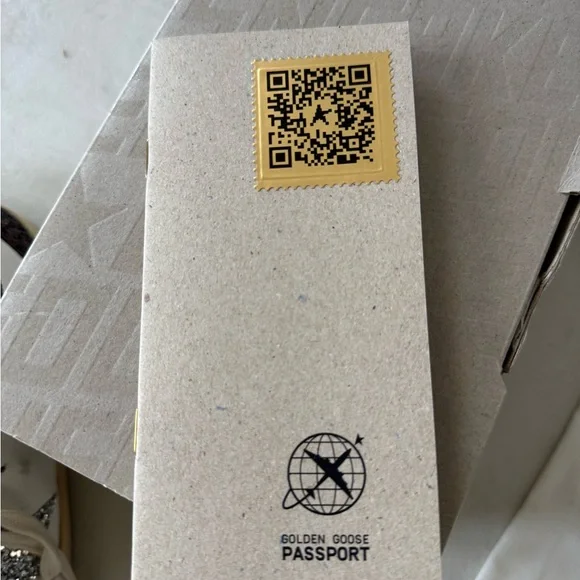 Golden Goose White and Gray Sneakers with Glitter Star - Picture 9 of 12